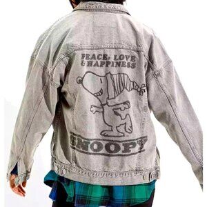 NWT AE x Peanuts Snoopy Peace Love and Happiness Denim Jacket Size S